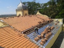 parte externa da restauração - telhado - Igreja Nsa. Sra. DAjuda