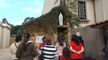 Grupo Amigos do Museu Padre Eustáquio recruta voluntários para revitalizar gruta