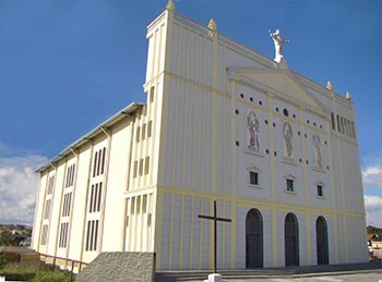 Porta Santa da Igreja Santos Apóstolos