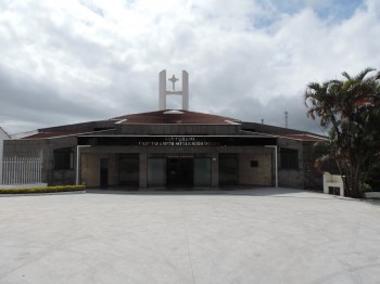 1. SANTUÁRIO DIOCESANO CRISTO AMOR MISERICORDIOSO