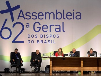 Bispos do Brasil recebem representantes da Pontifícia Comissão para a Tutela dos Menores